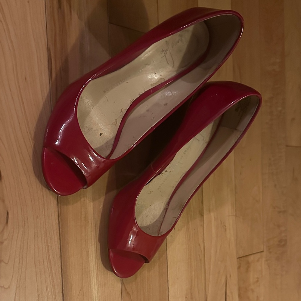Red peep toe Franco Sarto Harlow sz6.5